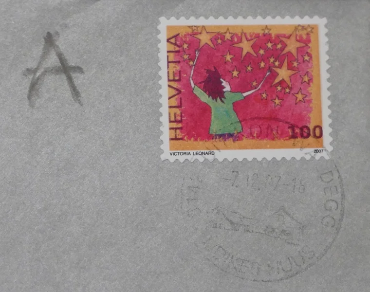 Please Mr Postman_Charlotte Wandeler.png